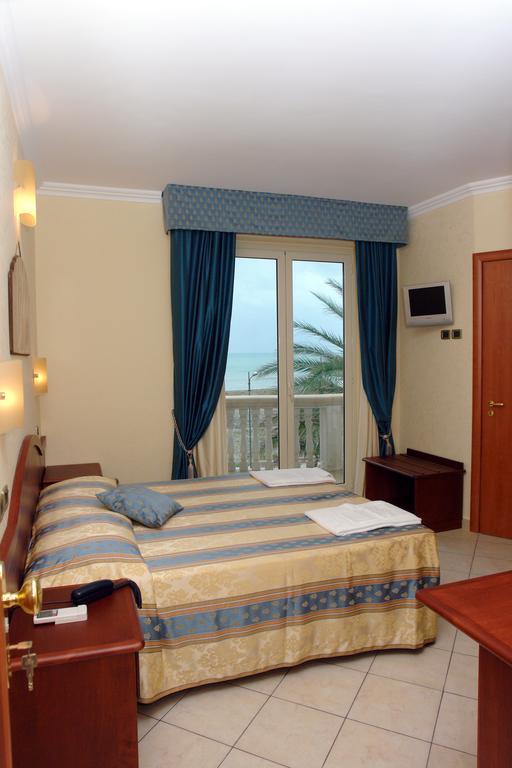 Cridda Hotel & Restaurant Gizzeria Room photo